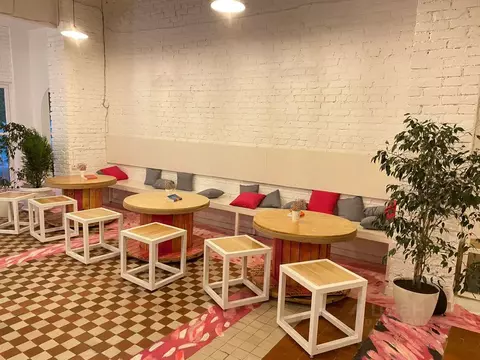 Помещение свободного назначения в Северная Осетия, Владикавказ ул. ...