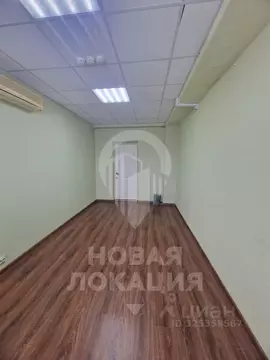 Офис в Омская область, Омск Октябрьская ул., 157 (27 м)