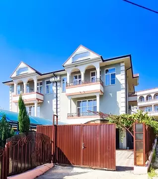 Дом в Краснодарский край, Сочи ул. Ручей Видный (270 м)