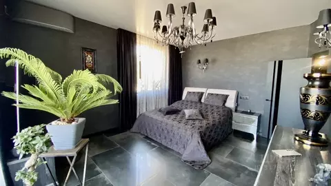 2-к кв. Севастополь проезд Колобова, 11 (70.0 м)