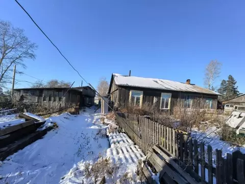 Дом в Амурская область, Белогорский муниципальный округ, с. ...