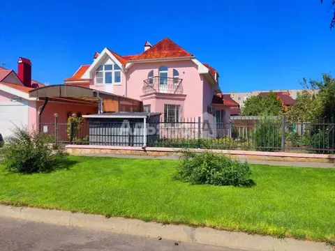 Дом в Ростовская область, Волгодонск Солнечная ул. (227 м)