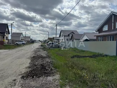 Участок в Тюменская область, Тюменский муниципальный округ, с. ...