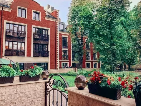 Продается 2-комнатная квартира