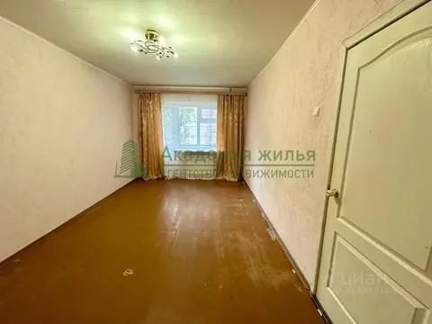 3-к кв. Саратовская область, Саратов Комсомольская ул., 17 (67.3 м)