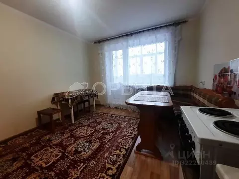 2-к кв. Тюменская область, Тюмень ул. Николая Семенова, 31к2 (66.0 м)