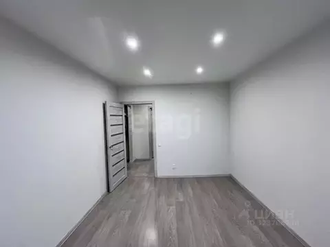 2-к кв. Ленинградская область, Кириши ул. Энергетиков, 17 (44.7 м)