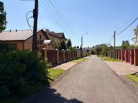 Продается участок в г. Дедовск