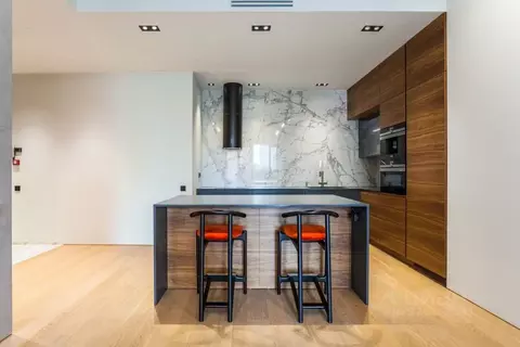 2-к кв. Москва Ленинский просп., 105к2 (79.2 м)