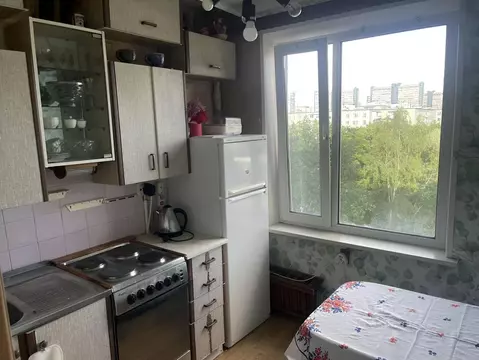 4-к кв. Москва Вильнюсская ул., 4 (63.1 м)