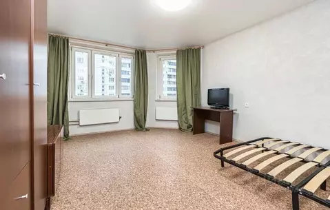 1-к кв. Москва ул. Маршала Савицкого, 20к1 (41.8 м)