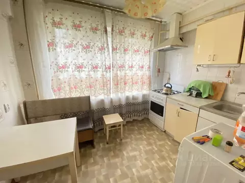 3-к кв. Брянская область, Брянск ул. Камозина, 23 (70.0 м)