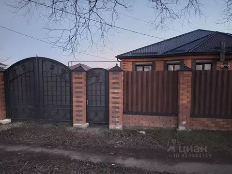 Коттедж в Ставропольский край, Михайловск Шпаковский район, ул. ...