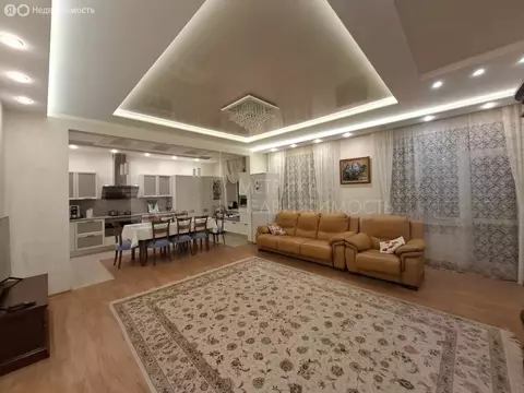 2-комнатная квартира: Тюмень, улица Герцена, 55 (127 м)