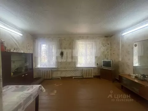 2-к кв. Вологодская область, Сокол Комсомольская ул., 4 (41.5 м)