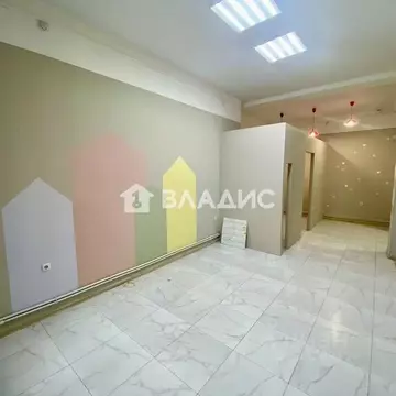 2-к кв. Бурятия, Улан-Удэ просп. 50-летия Октября, 21Б (73.0 м)