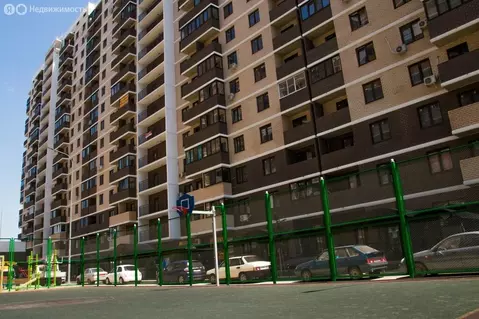 2-комнатная квартира: Краснодар, улица Цезаря Куникова, 35 (48 м)