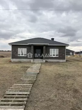 Дом в Белгородская область, Белгородский район, Беломестненское с/пос, ...