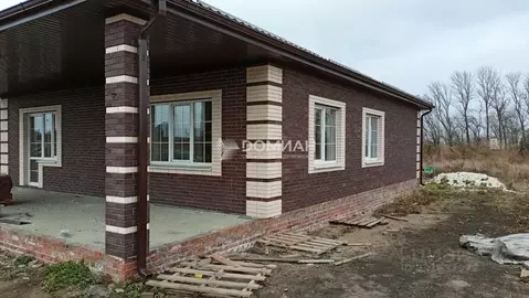 Дом в Ростовская область, Аксайский район, Грушевская ст-ца пер. ...