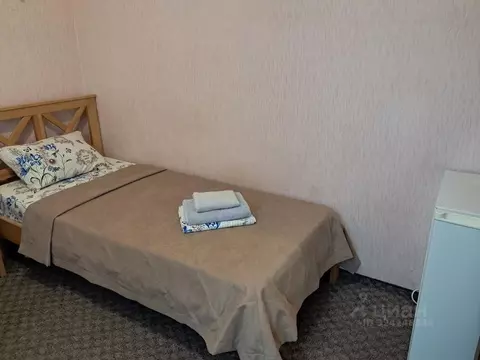 Комната Крым, Симферополь спуск Суворовский, 9 (20.0 м)