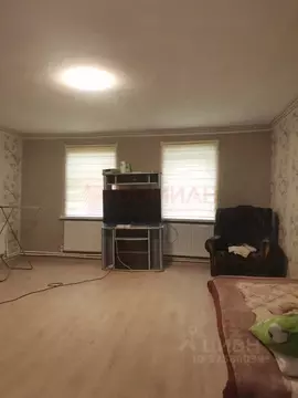 Дом в Ростовская область, Октябрьский район, Красюковская сл. ...