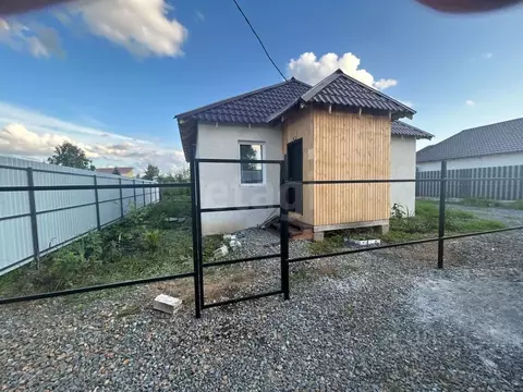 Дом в Кемеровская область, Кемеровский район, д. Сухово Центральная ...