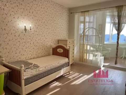 4-к кв. Москва ул. Лобачевского, 52К1 (135.0 м)