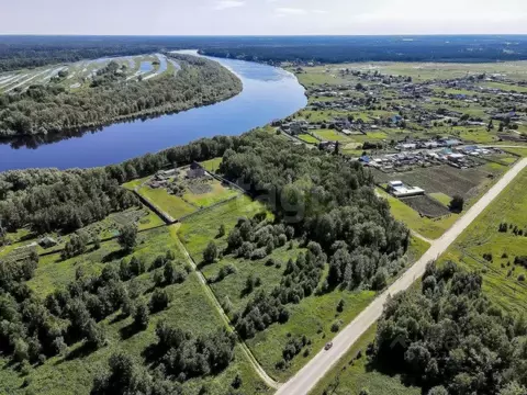 Участок в Тюменская область, Нижнетавдинский муниципальный округ, с. ...