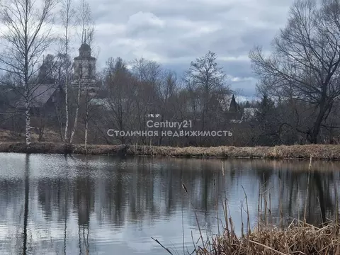 Участок в Московская область, Волоколамский муниципальный округ, д. ...