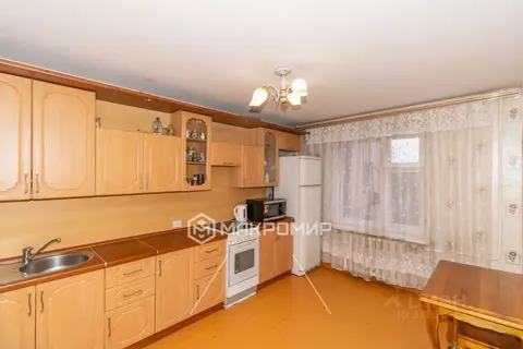 3-к кв. Челябинская область, Челябинск Университетская Набережная ул., ...