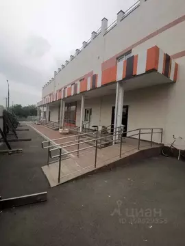 Торговая площадь в Свердловская область, Верхняя Пышма ул. Петрова, ...