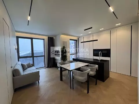 Продается 3-комнатная квартира