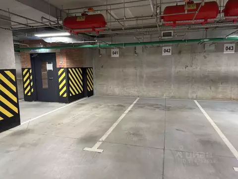 Гараж в Санкт-Петербург Нейшлотский пер., 21 (13 м)