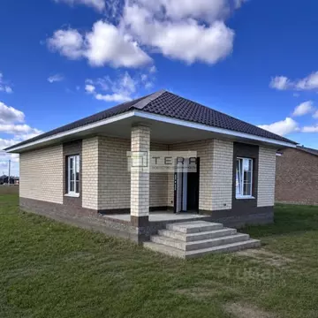 Дом в Башкортостан, Уфимский район, Дмитриевский сельсовет, д. ...