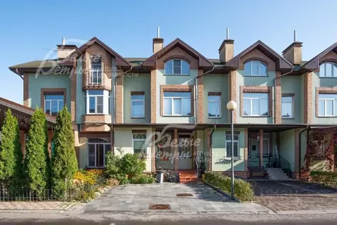 Таунхаус в Москва д. Сосенки, ул. Ольховая, 9 (235 м)