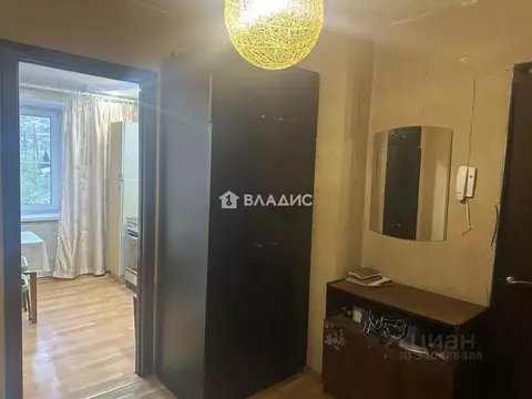 2-к кв. Бурятия, Улан-Удэ ул. Чертенкова, 53А (50.1 м)