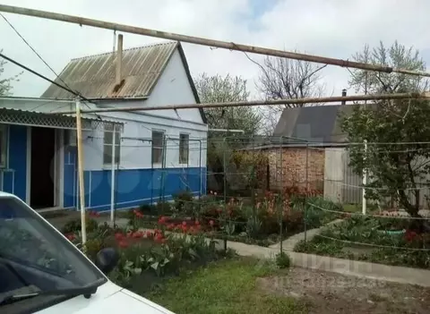 Дом в Ростовская область, Азов Азовский район, ул. Лесная (45 м)