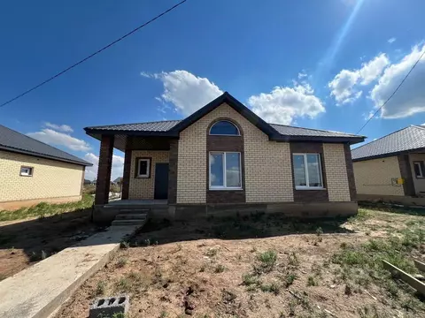 Дом в Оренбургская область, Оренбургский район, с. Благословенка 13 ...