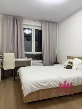 3-к кв. Москва Очаковское ш., 5к4 (50.5 м)