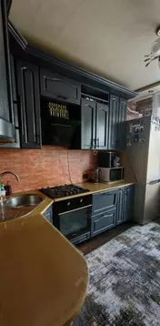 4-к кв. Белгородская область, Старооскольский городской округ, с. ...