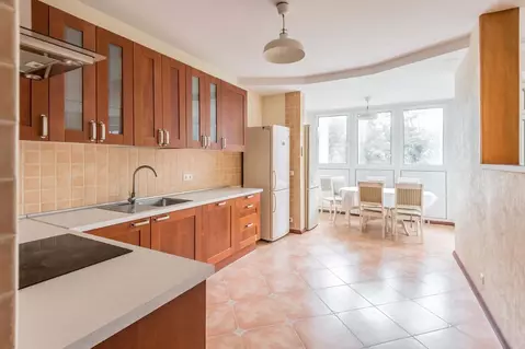 3-к кв. Москва Профсоюзная ул., 94К2 (110.0 м)