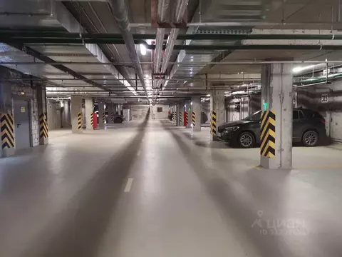 Гараж в Санкт-Петербург Малая Митрофаньевская ул., 5к1 (15 м)