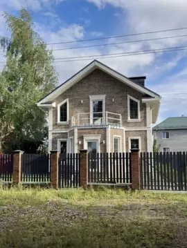 Дом в Нижегородская область, Нижний Новгород д. Бешенцево,  (220 м)
