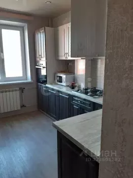 3-к кв. Курганская область, Курган Заозерный жилрайон, 1-й мкр, ул. ...