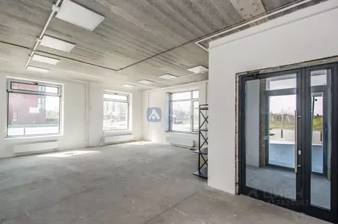 Помещение свободного назначения в Тюменская область, Тюмень ул. ...