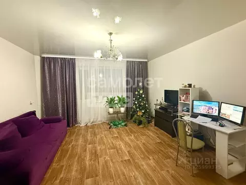 2-к кв. Свердловская область, Дегтярск Озерная ул., 34 (52.7 м)