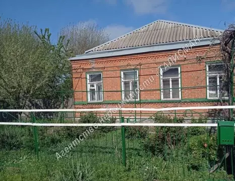 Дом в Ростовская область, Неклиновский район, Новобессергеневское ...