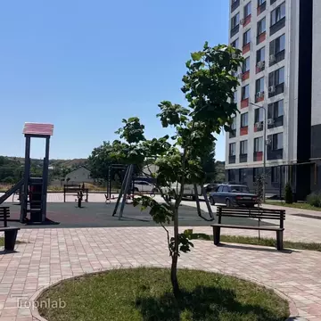 1-к кв. Крым, Симферопольский район, с. Мирное ул. Щедрая, 1 (43.0 м)