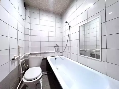 3-к кв. Оренбургская область, Оренбургский район, пос. Караванный, 1-й ...