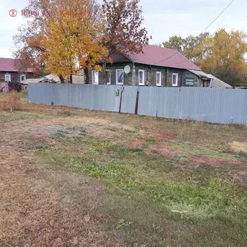 Дом в Самарская область, Пестравский район, с. Падовка ул. Калеганова, ...